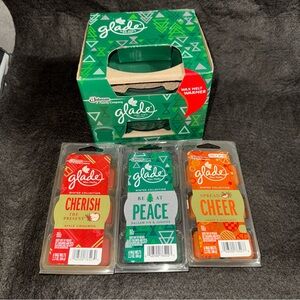 NEW Glade Wax Melt Warmer GREEN. With 3 packs of limited edition wax melts (pic)